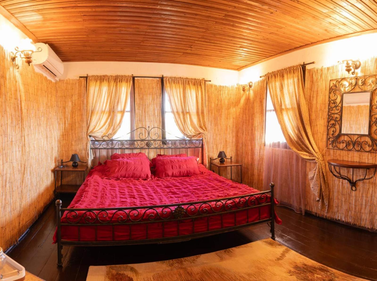 Complex Arbanashki Style-Panoramic View With Summer And Winter Terrace, Jacuzzi, Sauna, Children'S And Adult Area With Cinema Summer Arbanasi Dış mekan fotoğraf