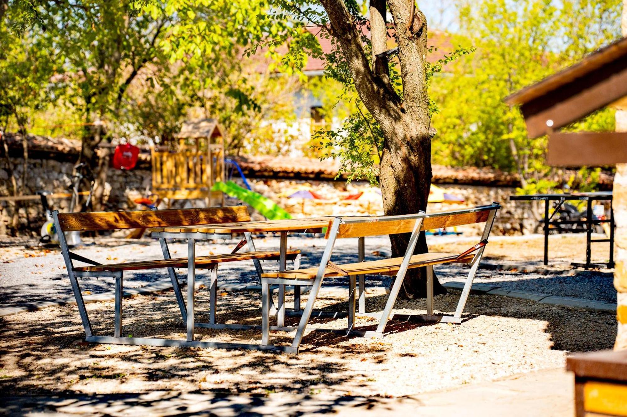 Complex Arbanashki Style-Panoramic View With Summer And Winter Terrace, Jacuzzi, Sauna, Children'S And Adult Area With Cinema Summer Arbanasi Dış mekan fotoğraf