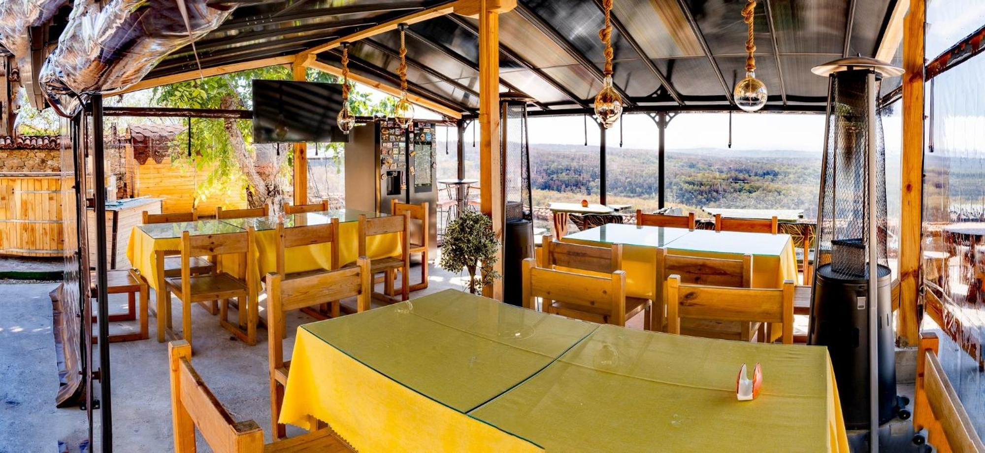 Complex Arbanashki Style-Panoramic View With Summer And Winter Terrace, Jacuzzi, Sauna, Children'S And Adult Area With Cinema Summer Arbanasi Dış mekan fotoğraf